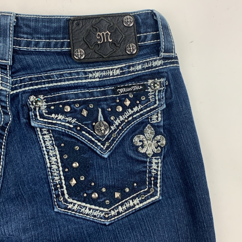 Miss Me Straight Jeans Med dark wash denim stretch Flap bling stud pockets - Picture 3 of 14